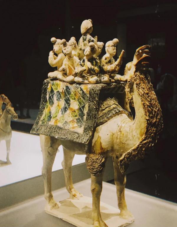 陝西曆史博物館有多牛?195件永久禁止出境展覽的文物,它就有9件 陝西曆史博物館有多牛?195件永久禁止出境展覽的文物,它就有9件