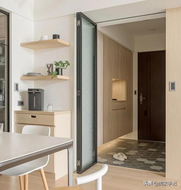 臺灣發現一位60歲阿姨的家，那叫一個高階，拍給大夥瞧瞧，超羨慕