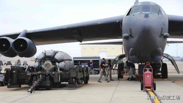 美國空軍進駐烏克蘭邊境！俄軍坦克叢集陷入泥潭：才發動空中打擊