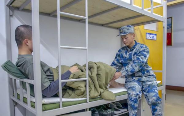 新訓旅收到錦旗和感謝信?為啥?憑啥? 新訓旅收到錦旗和感謝信?為啥?憑啥?