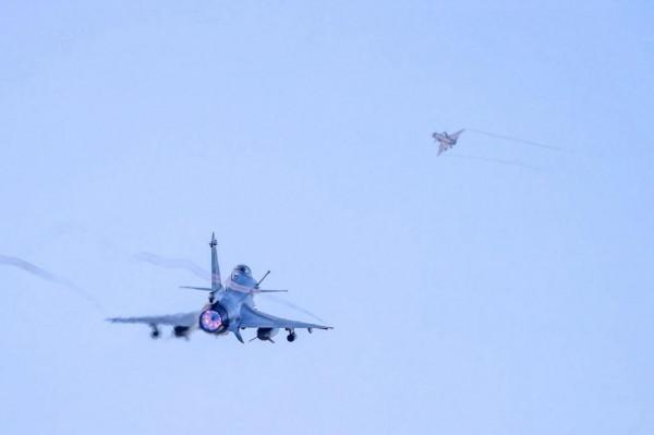 南部戰區空軍常態化實彈打靶,大量殲-10C高畫質美照曝光 南部戰區空軍常態化實彈打靶,大量殲-10C高畫質美照曝光