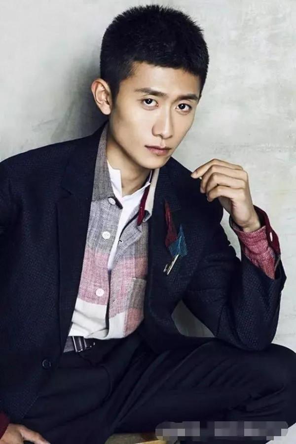 如何看待張一山將長期休息並稱娛樂圈沒人情? 如何看待張一山將長期休息並稱娛樂圈沒人情?