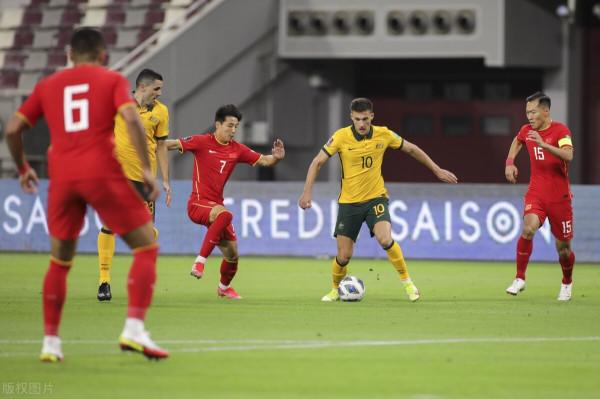 “一起看寂寞”？國足必須破釜沉舟，不換思路就換人