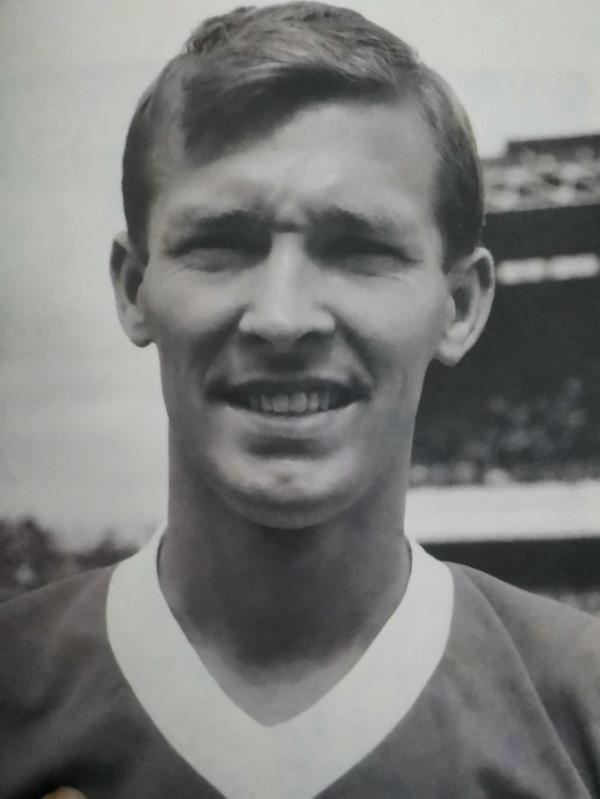 曼聯史話系列之二. 弗格森執教的最初七年——臥薪嚐膽 霸業初成