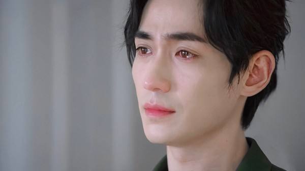 總感覺朱一龍神似一個人，終於找到了，眉眼也太像了