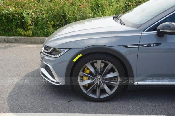 邁騰置換大眾CC獵裝版 外觀升級改裝後顏值更高