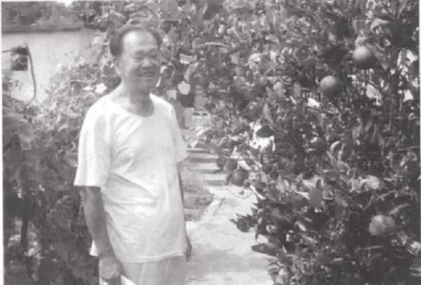 毛致用:曾主政湘贛多年,從副國級位置退休,回鄉帶村民養豬致富 毛致用:曾主政湘贛多年,從副國級位置退休,回鄉帶村民養豬致富