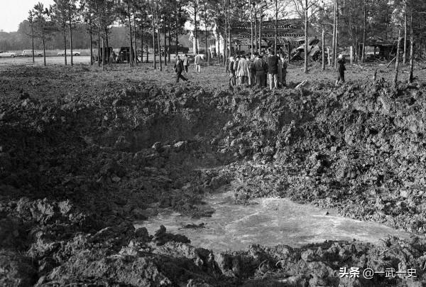1958年，3位幸運女孩躲過了3萬噸的原子彈，距離爆炸只有180米