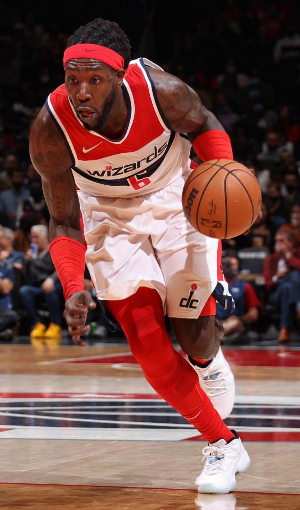 奇才開局4勝1負!湖人三大舊將合砍67分率隊取勝,湖人後悔嗎? 奇才開局4勝1負!湖人三大舊將合砍67分率隊取勝,湖人後悔嗎?