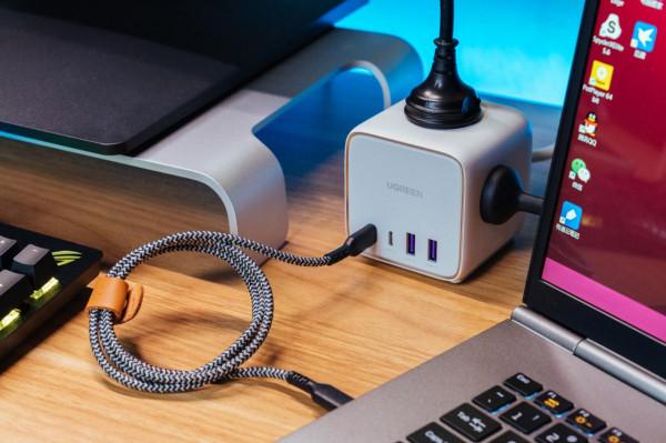 我的桌面數碼生活進化分享，細數那些數碼控不能錯過的桌搭好物