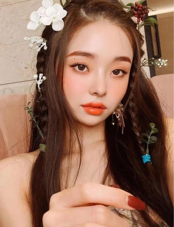 貓系拽姐宋智雅，堪稱圓臉女孩的化妝模板