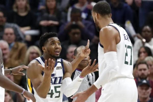 美媒列出了2021-2022賽季目前最好的十組雙人組合，詹眉僅第三