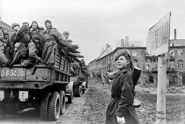 一組老照片,二戰中的蘇聯女兵 一組老照片,二戰中的蘇聯女兵