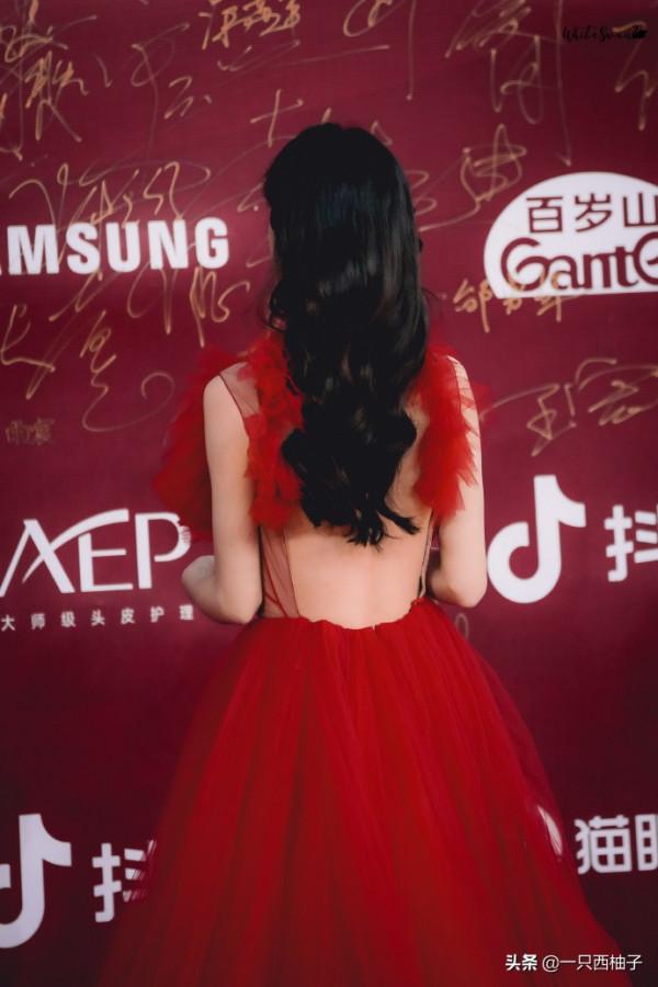 Angelababy、佟麗婭、鞏俐、周冬雨現身北京電影節，紅毯上誰最美