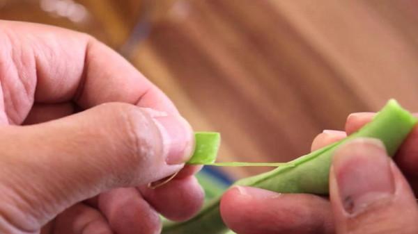 教你做新疆蒸麵，做法簡單，方便易學，愛吃麵食的你一定會喜歡