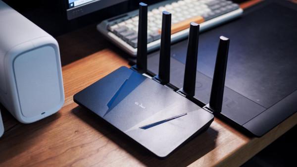 為刷機而生，首款支援原生Openwrt的WIFI 6路由——GL-AX1800體驗