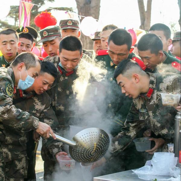 軍營美食街 讓你吃出家鄉味