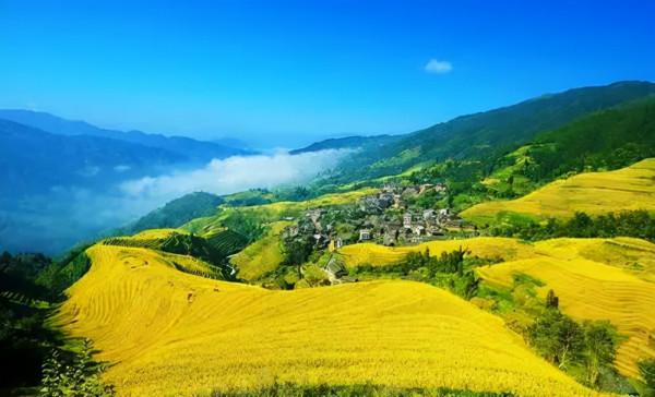 11月去哪裡賞秋?6個人少景美的旅行地,正是你要出發的方向 11月去哪裡賞秋?6個人少景美的旅行地,正是你要出發的方向