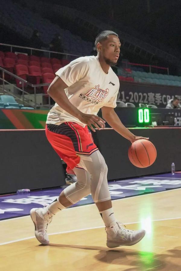 CBA4訊息,北控拒絕連敗,上海險勝新疆,CBA冠軍布萊切求復出 CBA4訊息,北控拒絕連敗,上海險勝新疆,CBA冠軍布萊切求復出