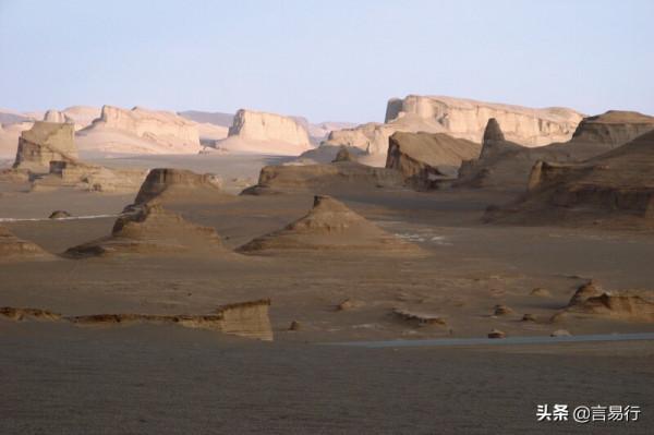 地球上最熱的地方，走在上面感覺就像走在熱鐵鍋上
