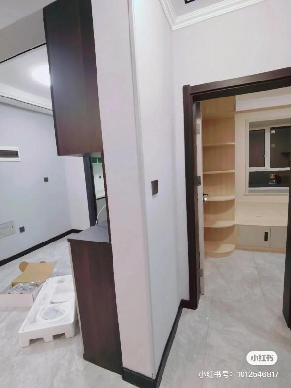 很好安裝,效果特別好,保護牆角全靠他,非常滿意的一次購物 很好安裝,效果特別好,保護牆角全靠他,非常滿意的一次購物