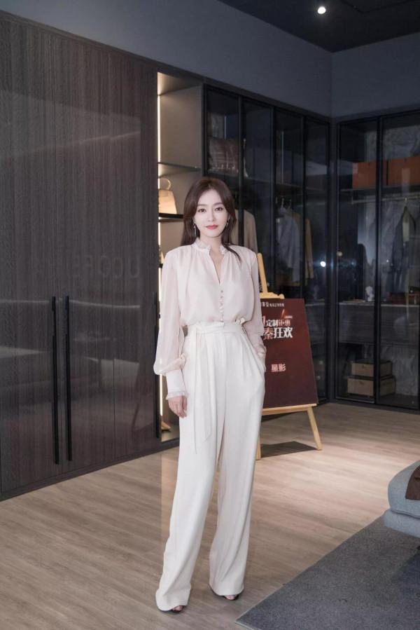 絕色佳人 不老女神秦嵐