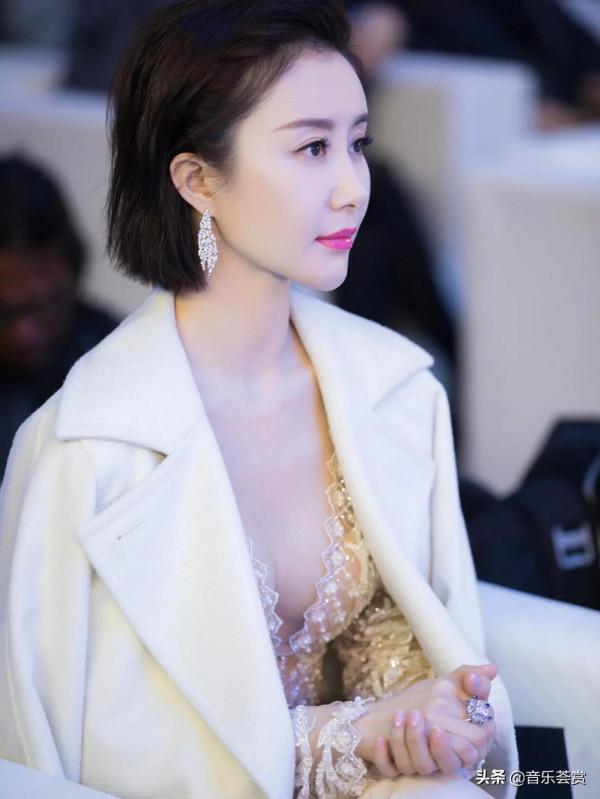 曾經童星出道的舒暢