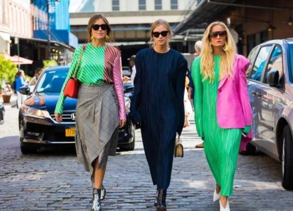 70後女人要美得有味道，衣服顏色記得&OpenCurlyDoubleQuote;3穿3不穿&rdquo;，氣質變高階