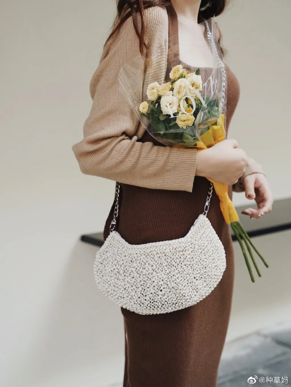 小長假VS婚禮季，這7套LOOK低調又美麗