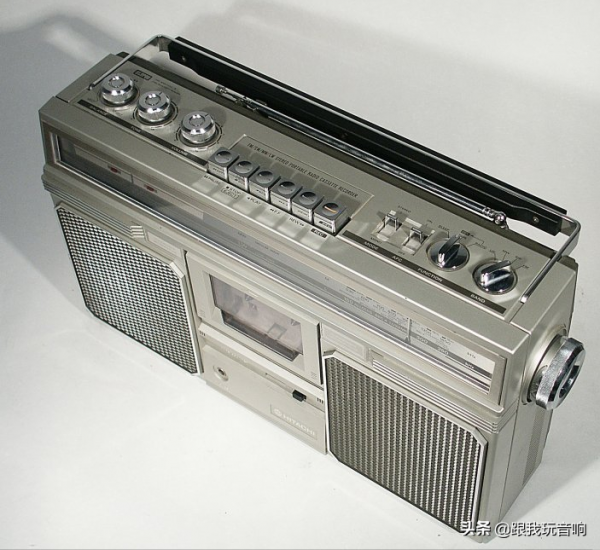 日立 HITACHI TRK-7200E 立體聲單卡收錄機 4波段收音機