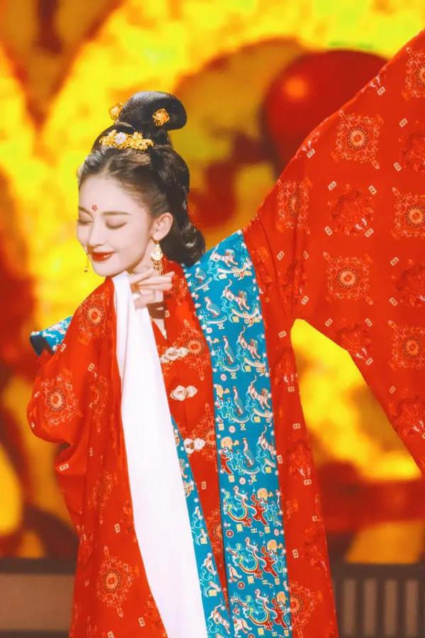 古力娜扎 國風舞驚豔眾人！古典韻味十足！太美了