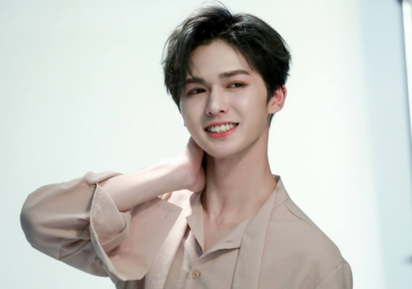 內娛“姨”化的男星巔峰PK,誰成了真正的大媽,誰讓人直接噴飯? 內娛“姨”化的男星巔峰PK,誰成了真正的大媽,誰讓人直接噴飯?