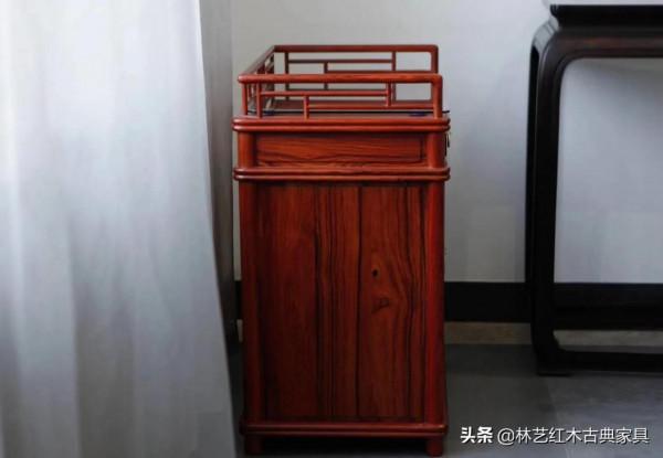 尚比亞紫檀萬字格茶水櫃