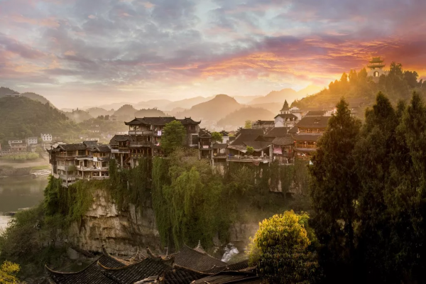 這15個被人遺忘的古村鎮,帶你看中國最美的世外桃源 這15個被人遺忘的古村鎮,帶你看中國最美的世外桃源
