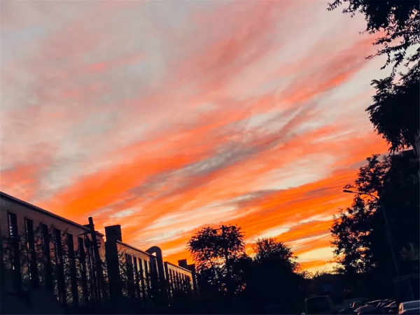 看,天空!刷屏了~ 看,天空!刷屏了~