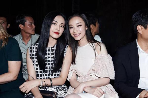 年輕就能同框搶前輩風頭？這6位氣質型大齡女星，後輩難以撼動