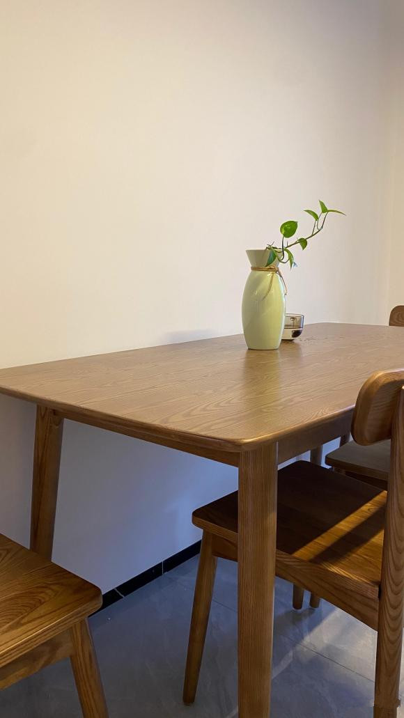 套內116花費12萬,沒吊頂,沒封陽臺,沒有電視背景牆,貴嗎? 套內116花費12萬,沒吊頂,沒封陽臺,沒有電視背景牆,貴嗎?