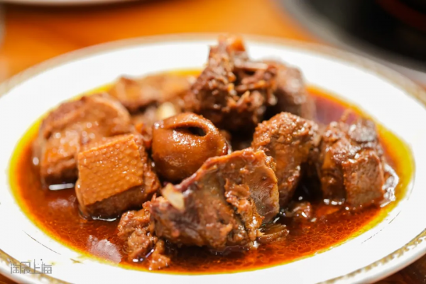 百年非遺技藝唯一傳承人，24年只用木桶燒羊肉