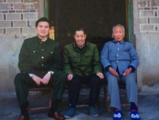 1981年，一位老太太在北京住院，多位開國將軍前來看望，她是誰？