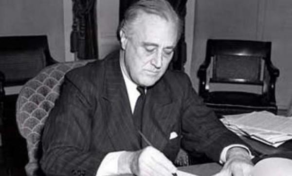 “社會主義”能否救美國? “社會主義”能否救美國?