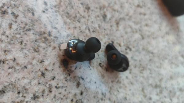 「開箱評測」Omthing AirFree Plus：逆風通話也清晰