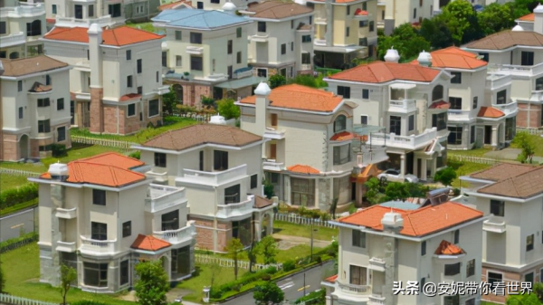 小縣城人口僅30萬，有2個碧桂園、3個恆大，這些房子能賣給誰？