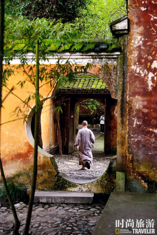 咱就是說，在寺廟走走太愜意了