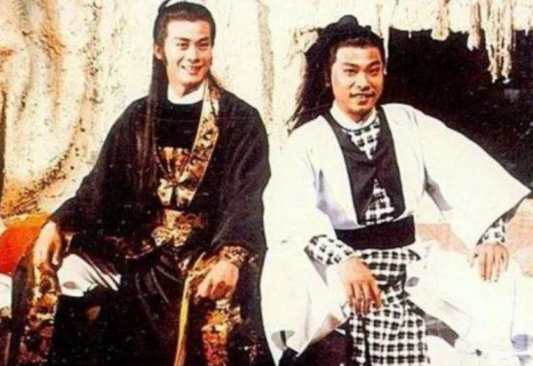 10位巨星背後的伯樂，周杰倫恩人變仇人，吳孟達與貴人不復相見