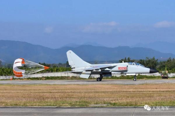 霹靂出擊——這場空空導彈實彈攻擊帥爆了 霹靂出擊——這場空空導彈實彈攻擊帥爆了