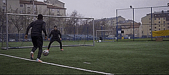 1v1擊敗守門員的三種方法