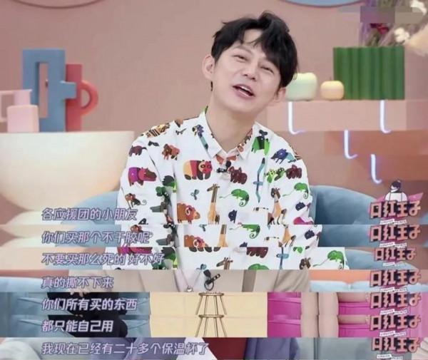 有哪些明星經歷過口碑兩級反轉？