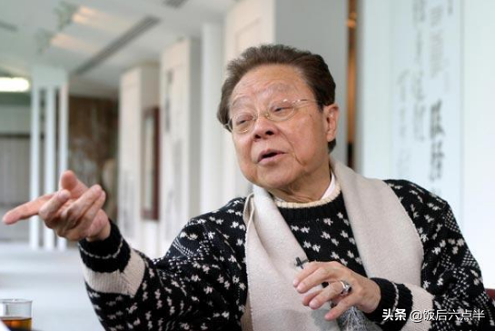 致敬老前輩，盤點跟星爺合作過的已故明星