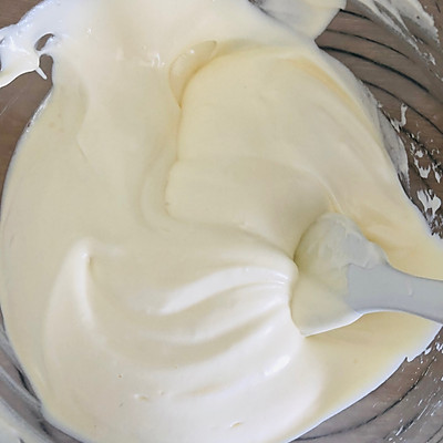 幾分鐘搞定奧利奧颶風蛋糕卷，一步就搞定