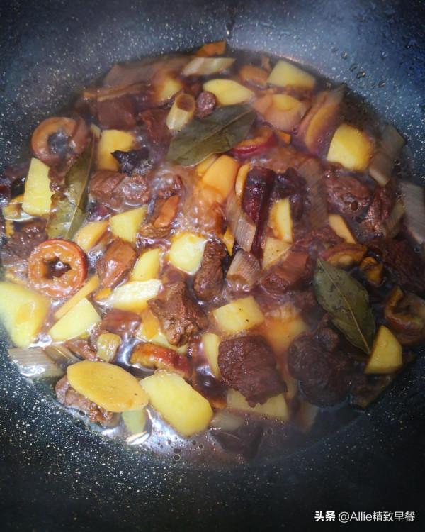 八寶飯的升級版，用雜糧搭配這幾樣，香甜軟糯又飽腹，成品真好看